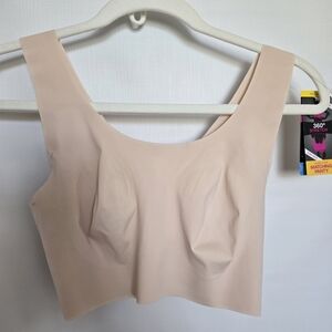 BALI COMFORT BRA WOMENS  BLUSH/PALE PINK NWT SIZE MED